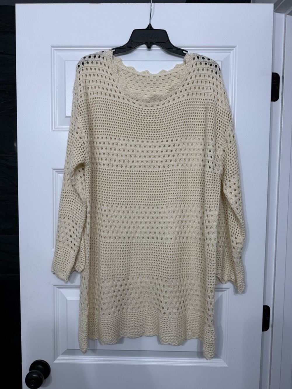 Women’s Cream Crocheted Cover-up